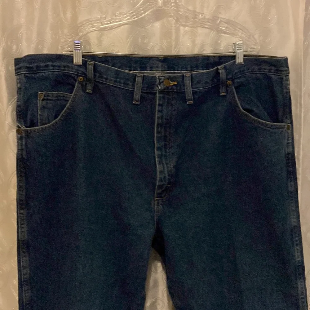 Wrangler Men’s Regular Fit Blue Jeans Size 46x30 💥